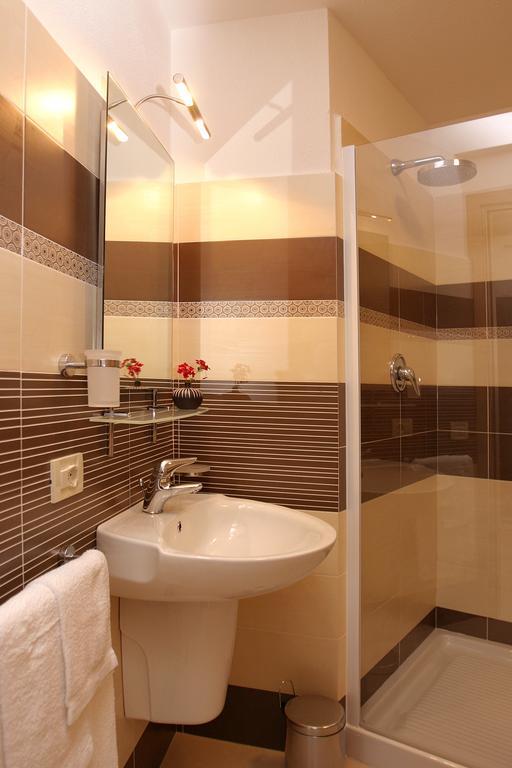 Kianna Bed&Breakfast Dorgali Rum bild